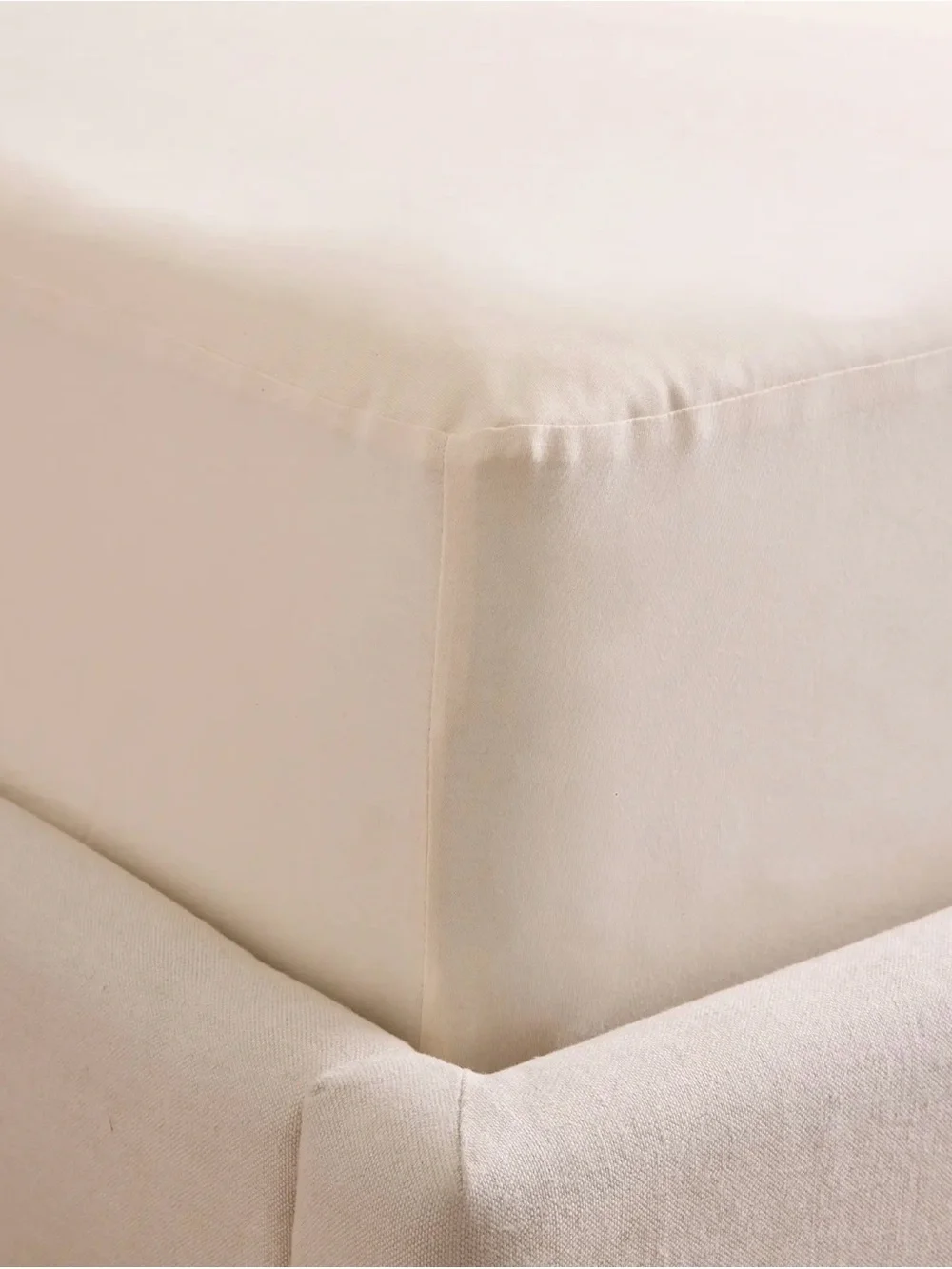 Quince Natural/Cream Full Size Mattress Protector